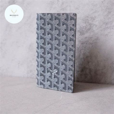 saint lambert wallet grey.